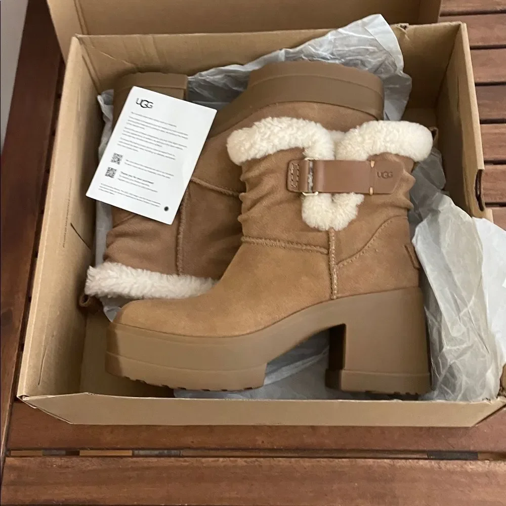 UGG Moxy Pull On Boots Chestnut USA Women Size 6.5/UK 4.5/EU 37.5
